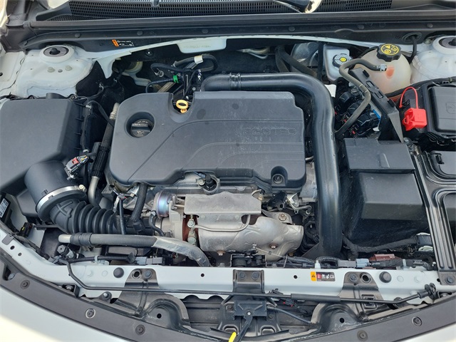 used 2020 Chevrolet Malibu car, priced at $18,547