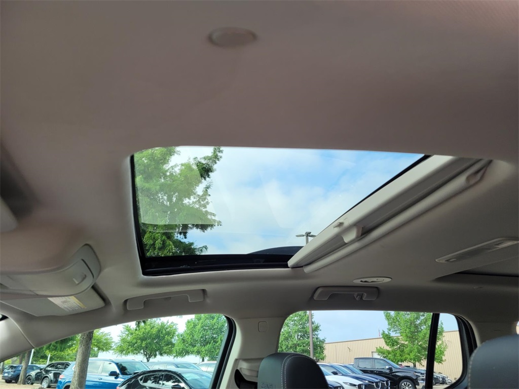 used 2023 GMC Acadia car, priced at $37,700