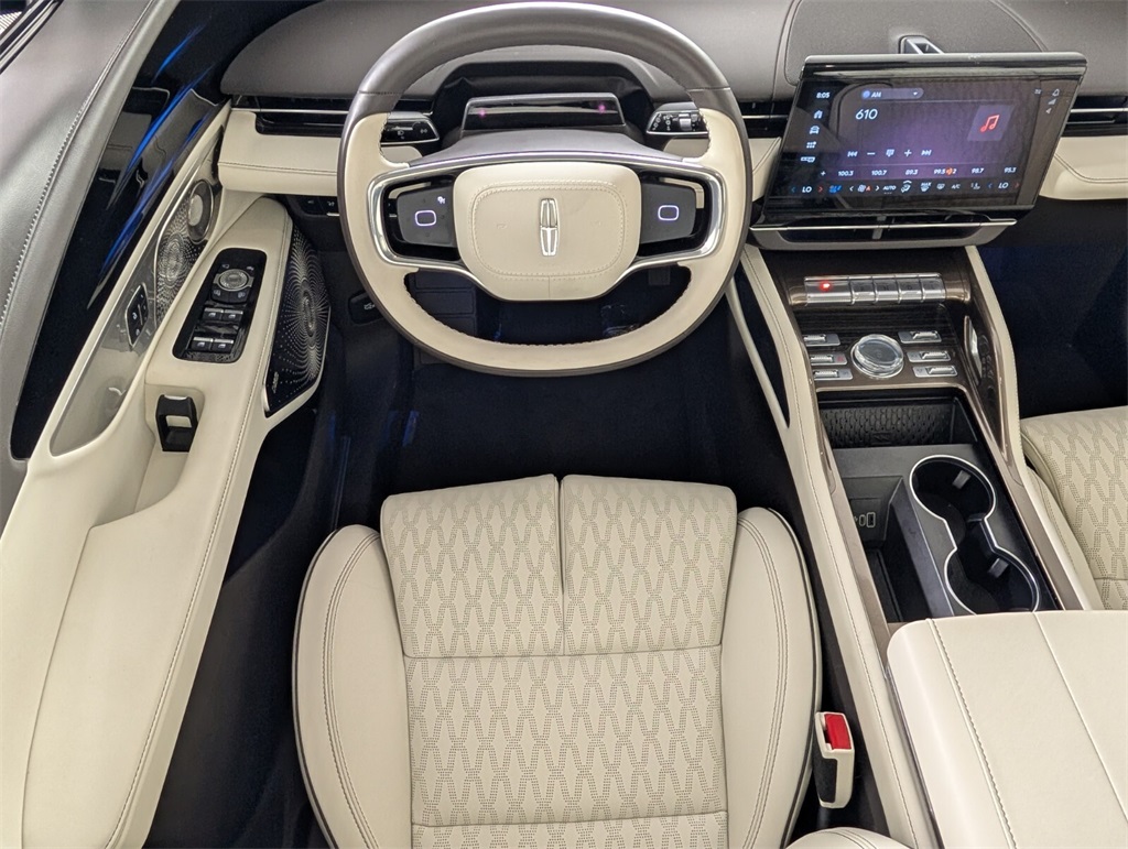 new 2024 Lincoln Nautilus car, priced at $65,895