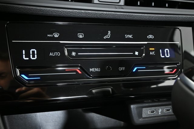 new 2025 Volkswagen Jetta car, priced at $25,721