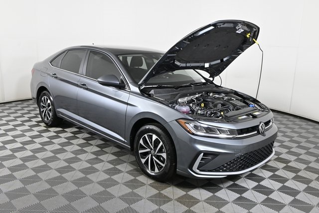 new 2025 Volkswagen Jetta car, priced at $25,721