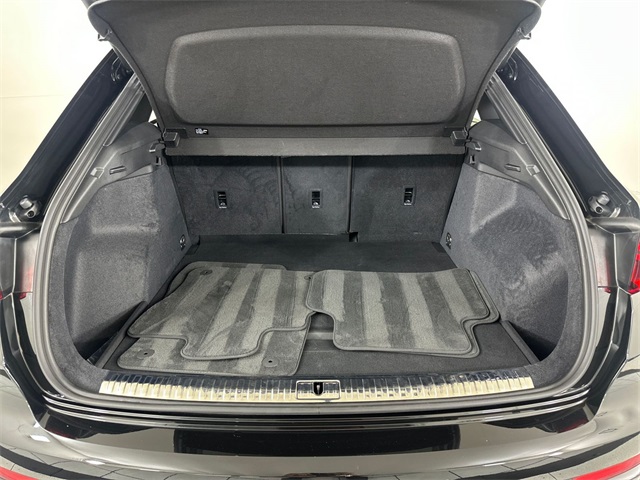 used 2024 Audi Q3 car, priced at $39,281