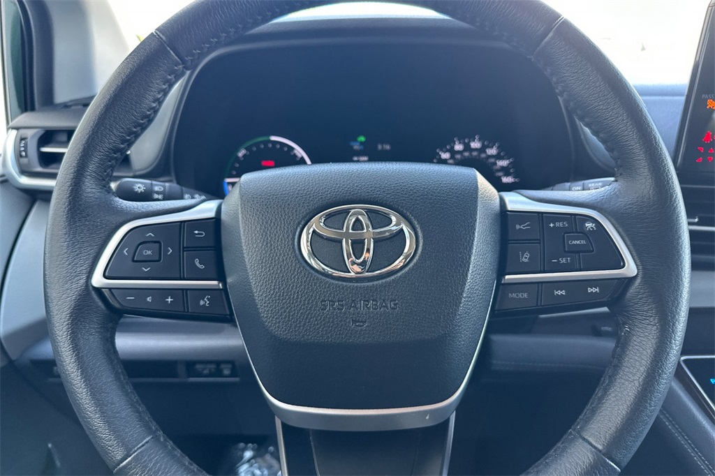 used 2024 Toyota Sienna car, priced at $47,991