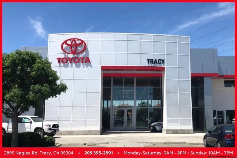 used 2024 Toyota Sienna car, priced at $47,991