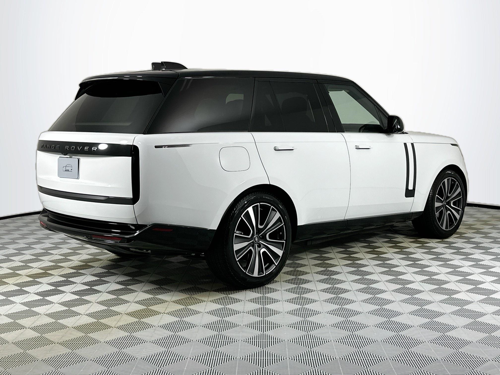 new 2025 Land Rover Range Rover Plug-In Hybrid car, priced at $138,085