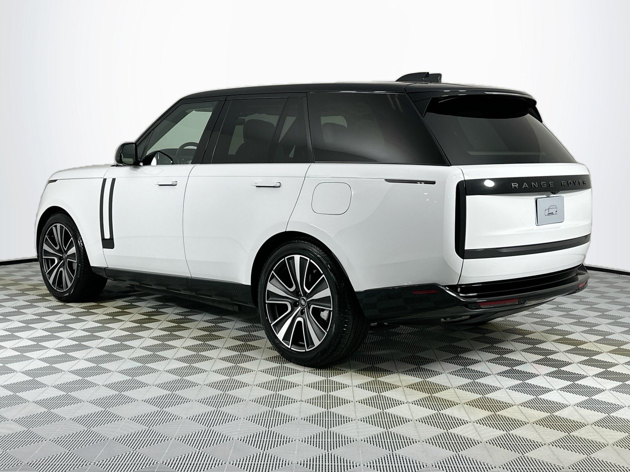 new 2025 Land Rover Range Rover Plug-In Hybrid car, priced at $138,085