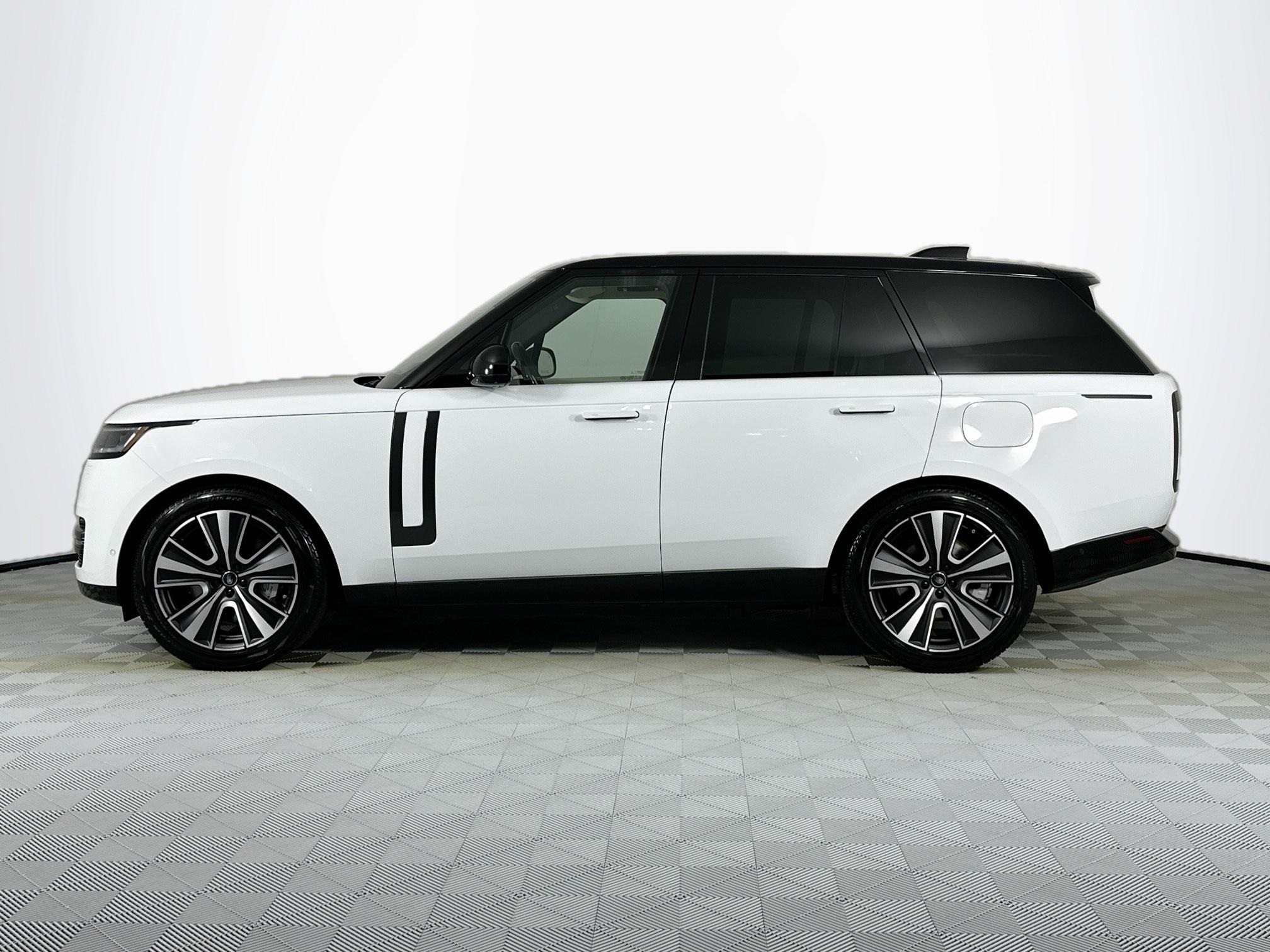 new 2025 Land Rover Range Rover Plug-In Hybrid car, priced at $138,085