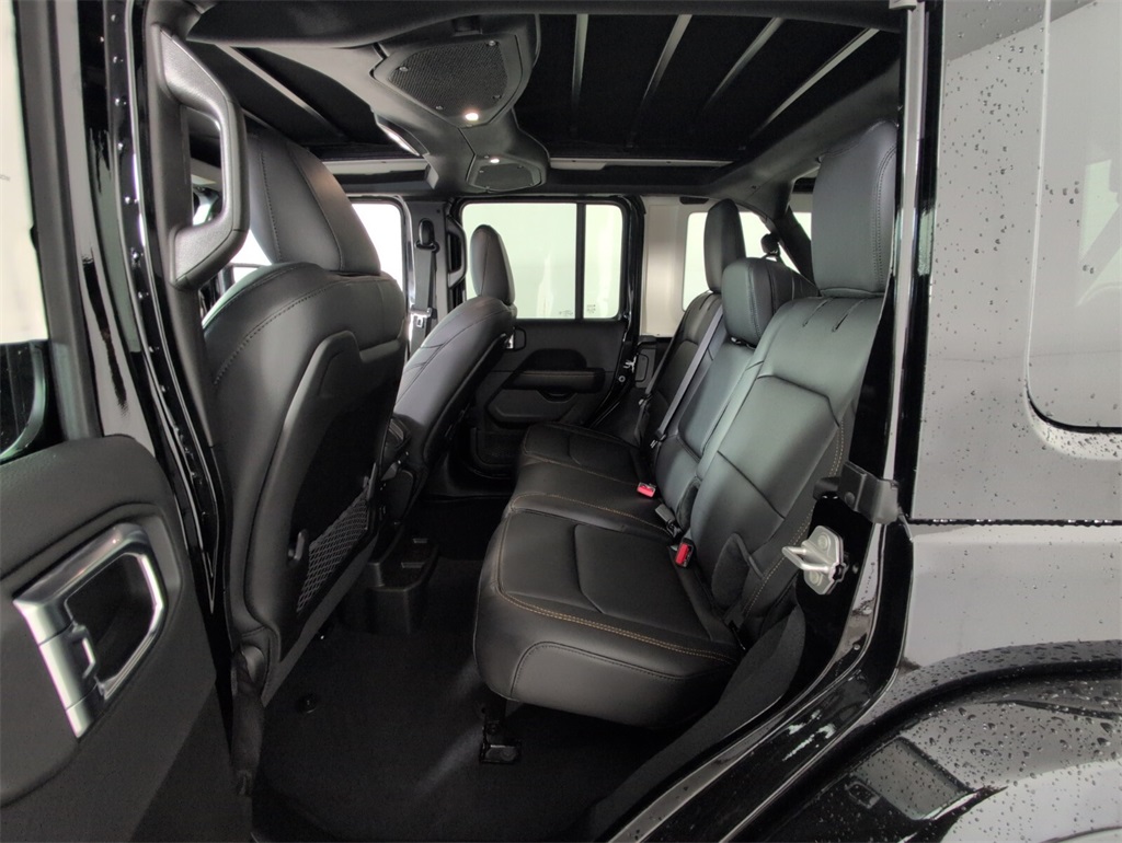 new 2025 Jeep Wrangler car, priced at $52,120