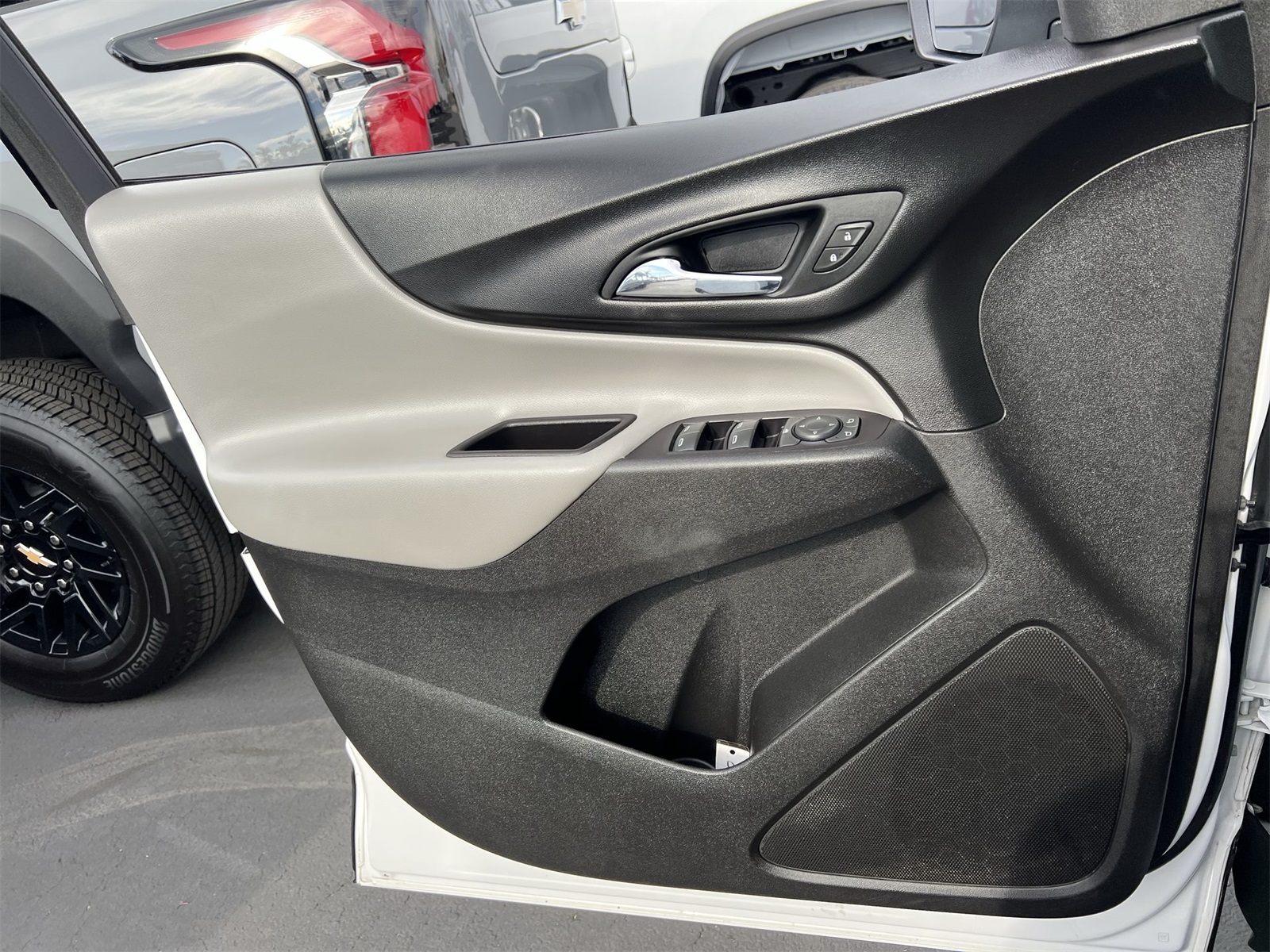 used 2018 Chevrolet Equinox car, priced at $13,991