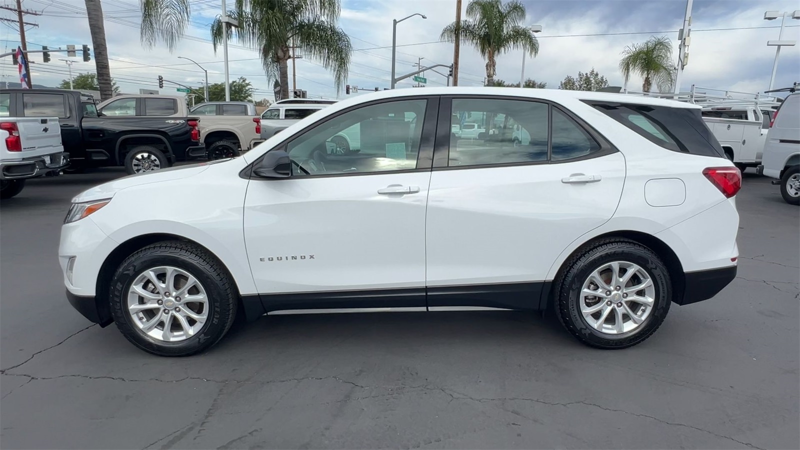 used 2018 Chevrolet Equinox car, priced at $13,991