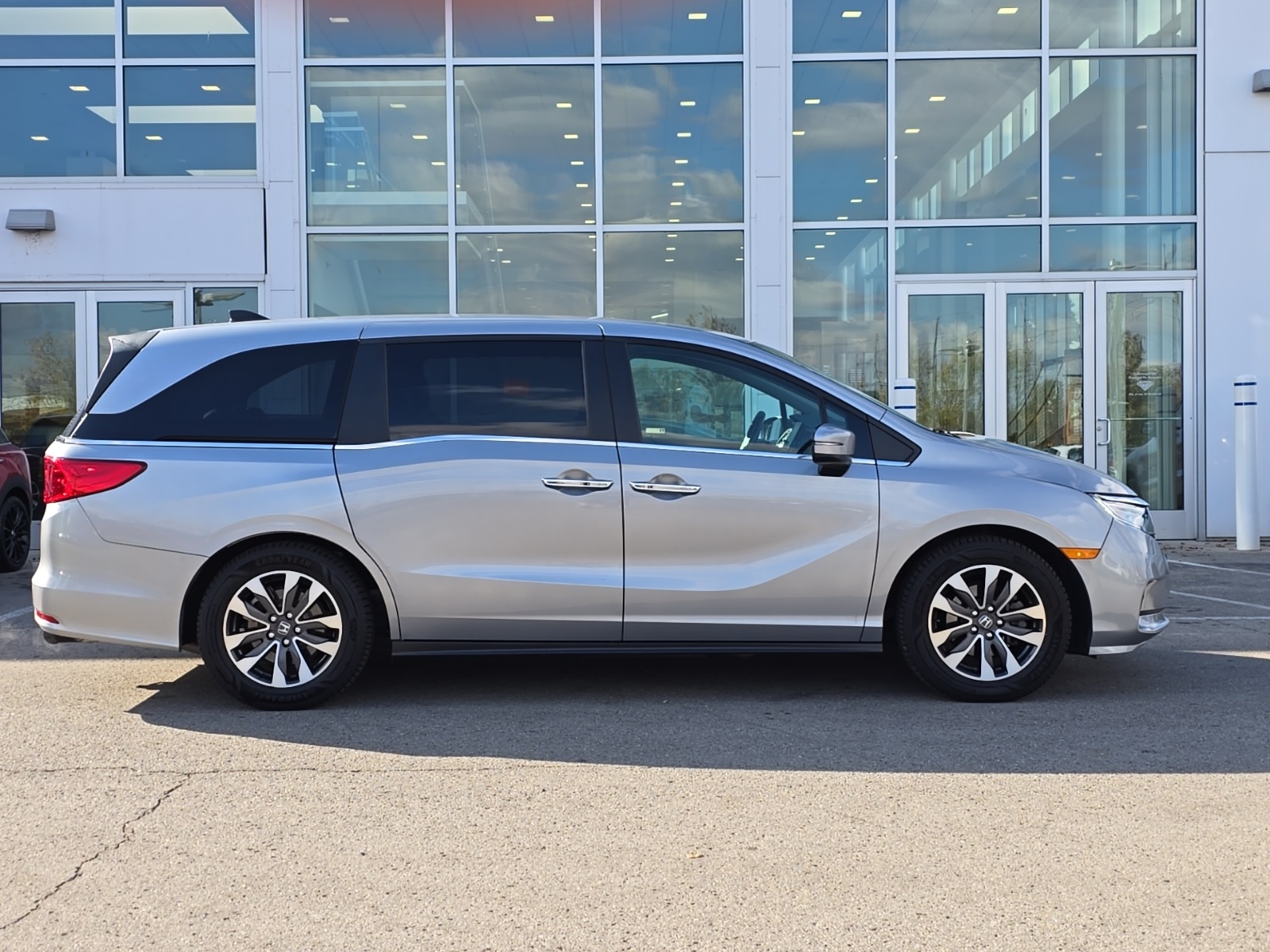 used 2022 Honda Odyssey car, priced at $30,300