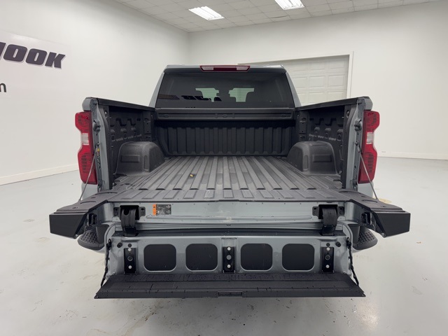 new 2026 Chevrolet Silverado 1500 car, priced at $48,370