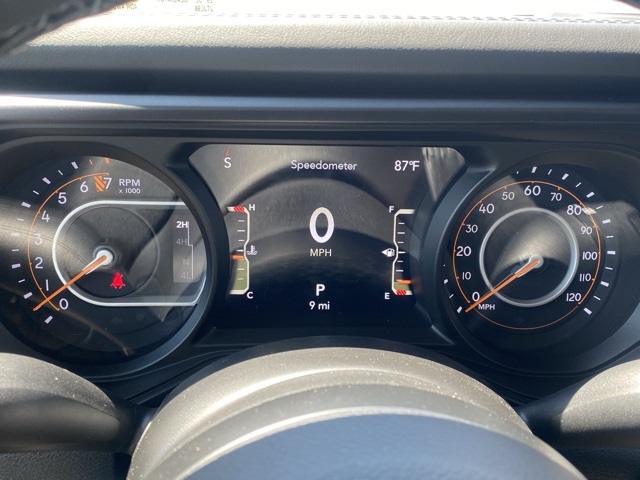 new 2025 Jeep Gladiator car, priced at $40,973