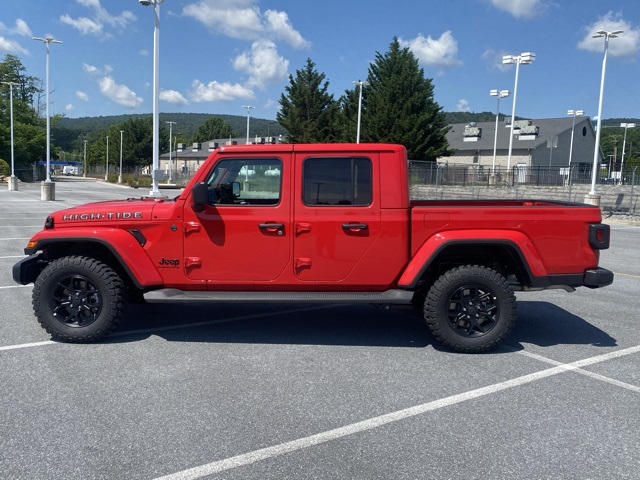 new 2025 Jeep Gladiator car, priced at $40,973