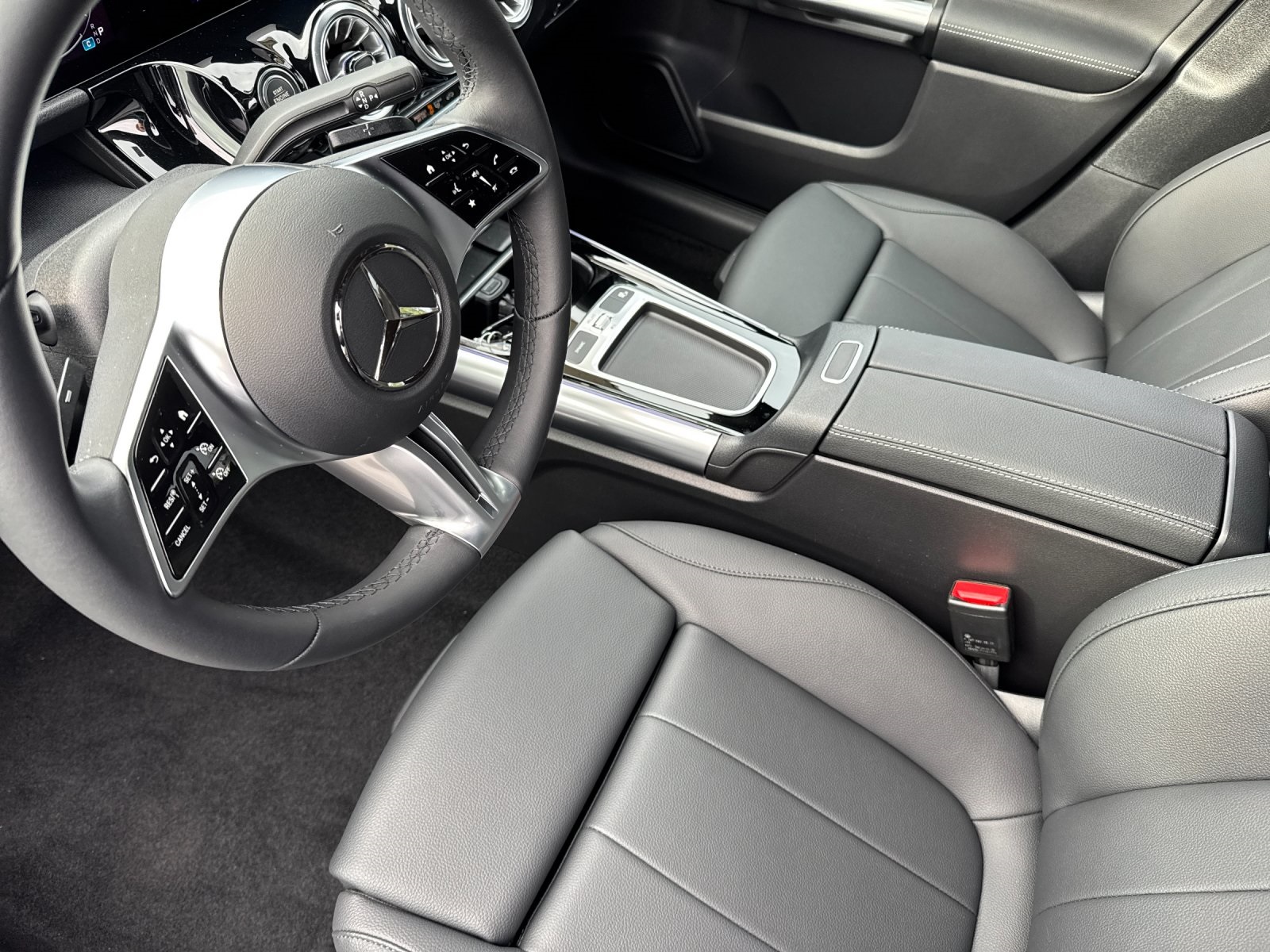 new 2025 Mercedes-Benz GLA car