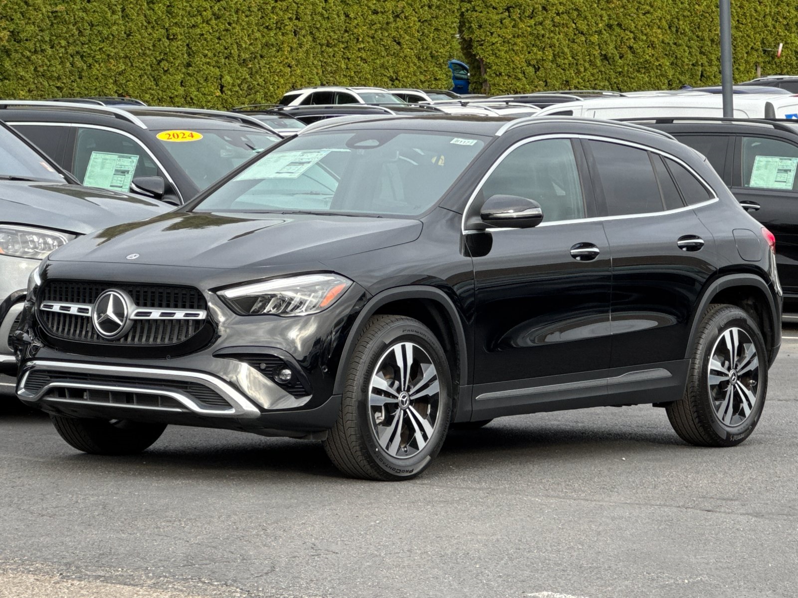 new 2025 Mercedes-Benz GLA car
