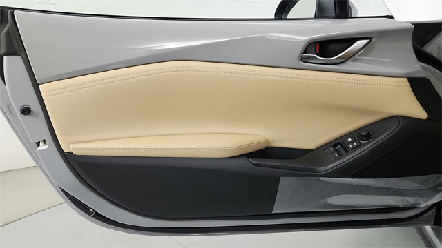 new 2025 Mazda MX-5 Miata RF car, priced at $39,535