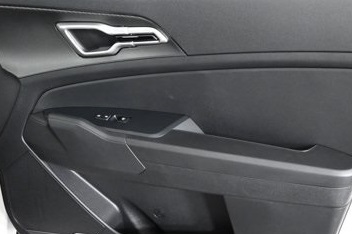 new 2025 Kia Sportage Hybrid car, priced at $30,344