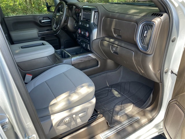 used 2022 Chevrolet Silverado 2500HD car, priced at $52,818