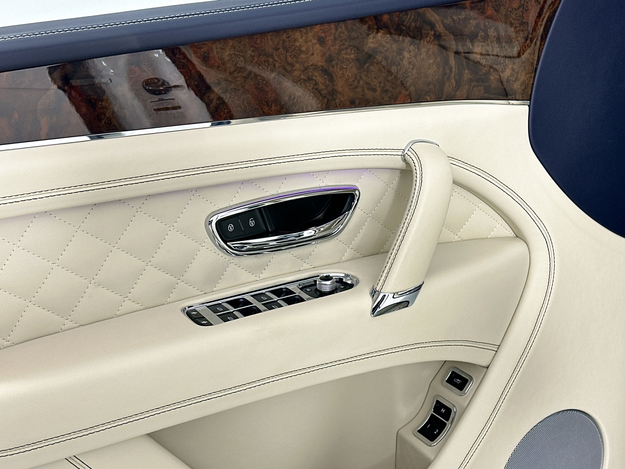 used 2019 Bentley Bentayga car, priced at $99,999