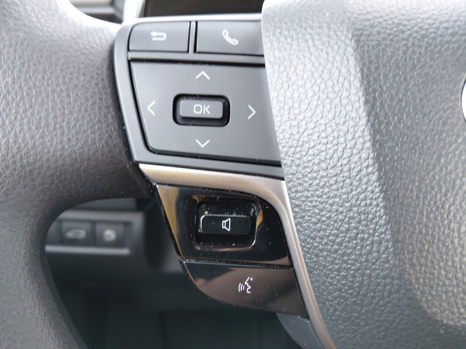 used 2025 Toyota Camry car, priced at $29,518