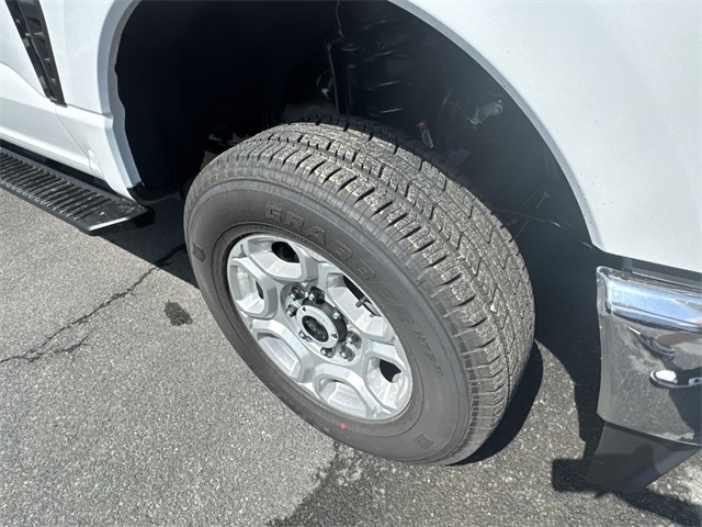 new 2025 Ford F-250SD car, priced at $59,029