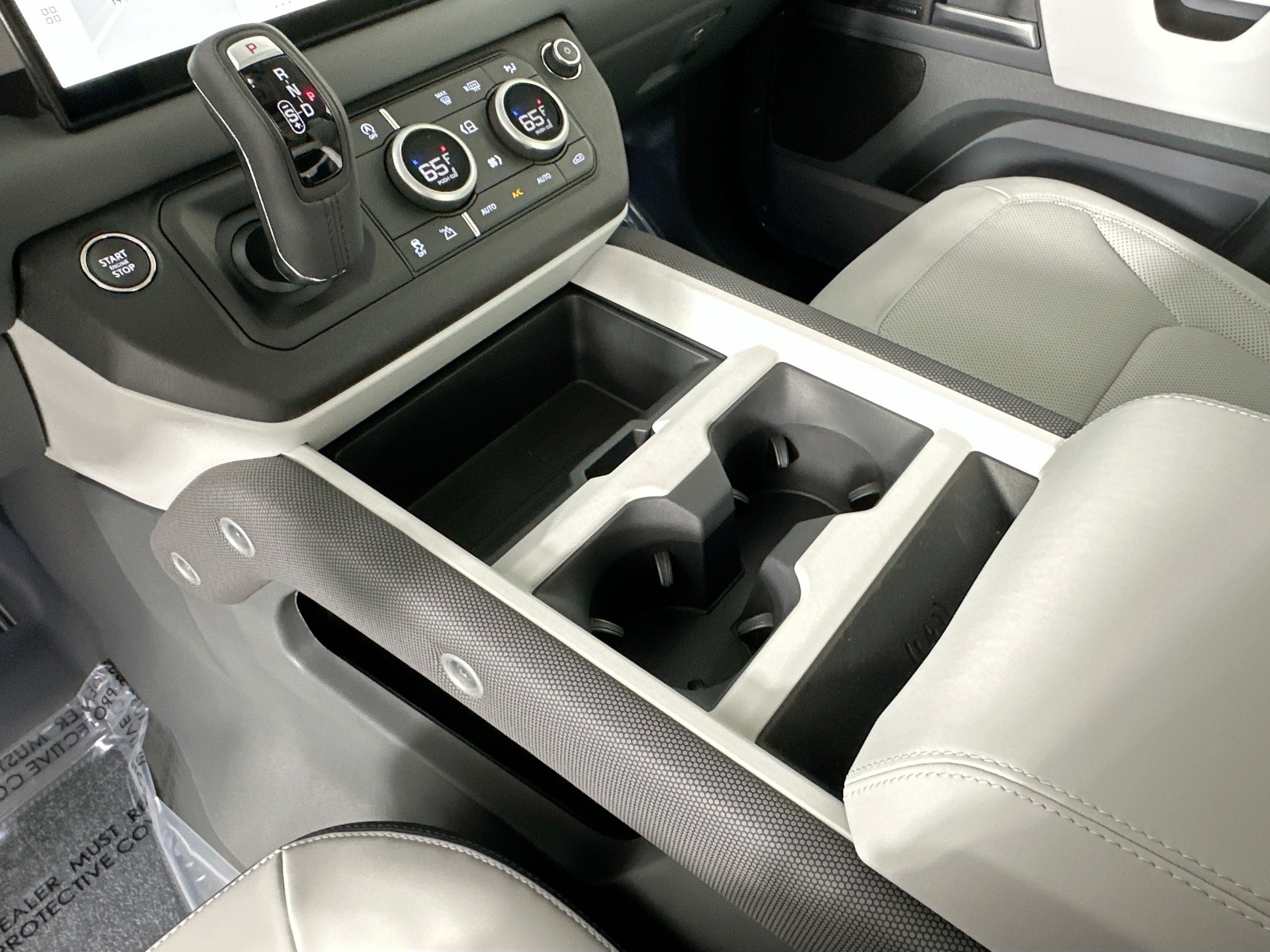 new 2025 Land Rover Defender 110 car, priced at $77,525