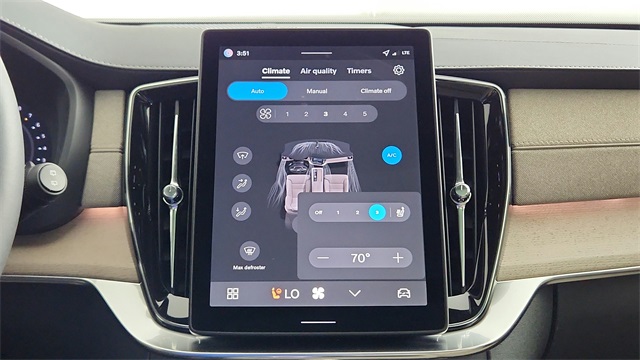 new 2026 Volvo XC90 car, priced at $71,825