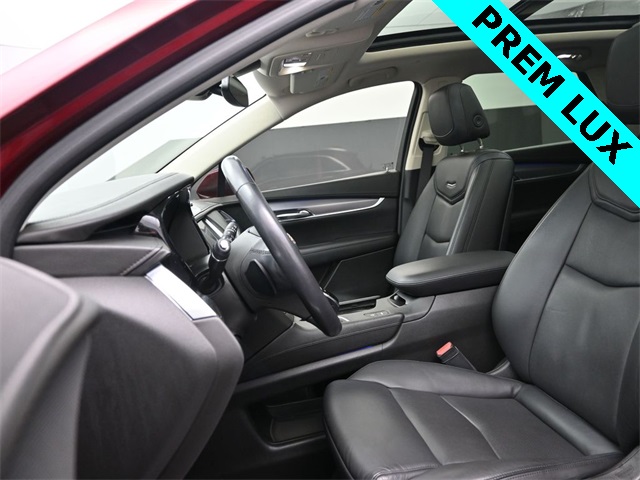 used 2018 Cadillac XT5 car, priced at $22,999