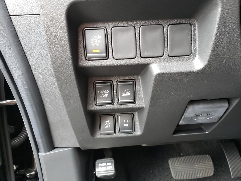new 2025 Nissan Frontier car, priced at $39,698