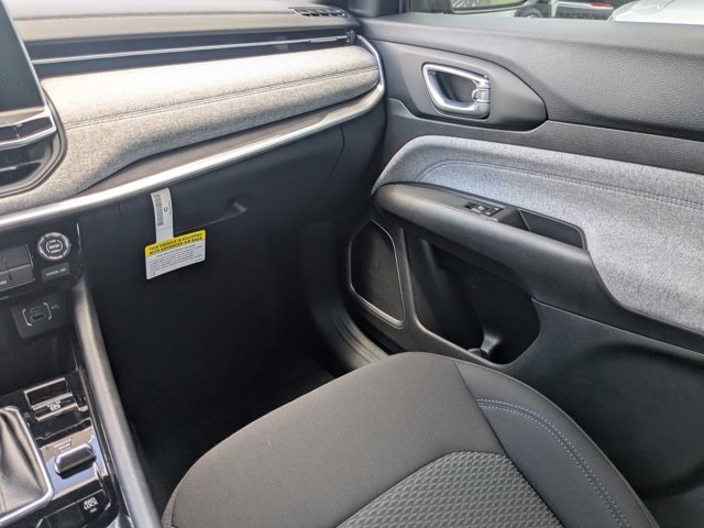 new 2025 Jeep Compass car, priced at $21,490