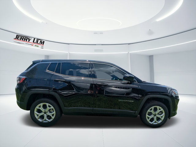 new 2025 Jeep Compass car, priced at $21,490