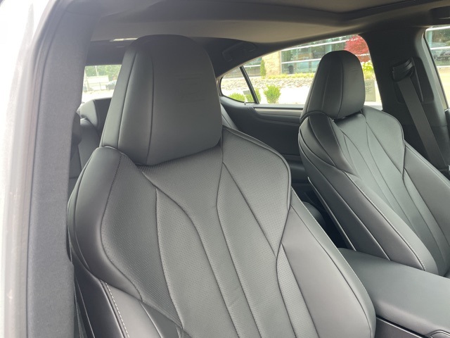 new 2025 Lexus ES car, priced at $54,314
