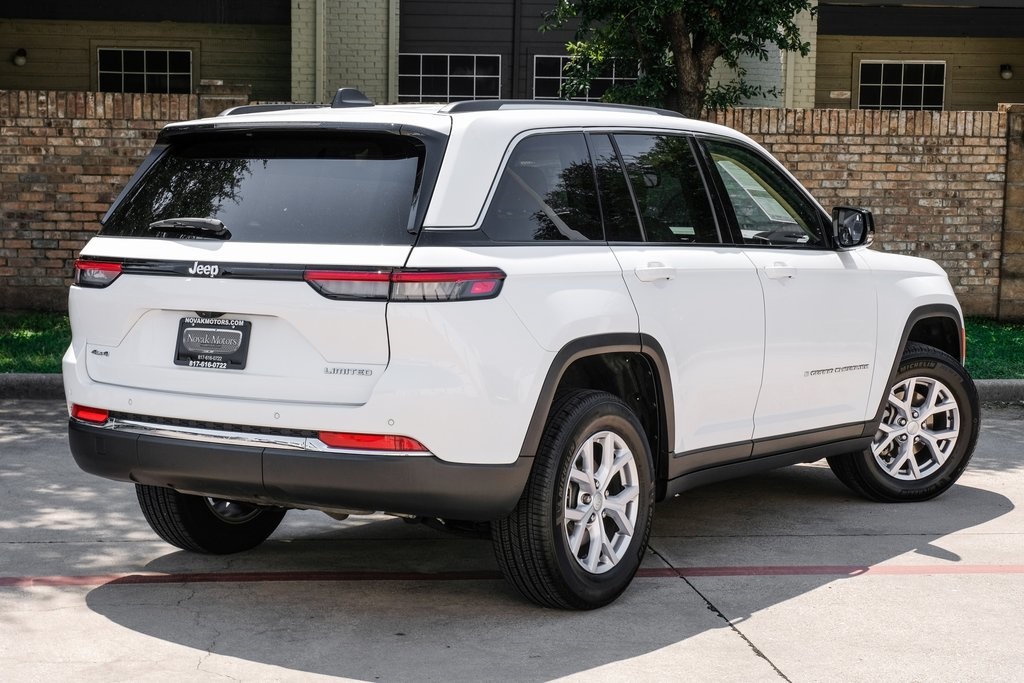 used 2022 Jeep Grand Cherokee car, priced at $31,690