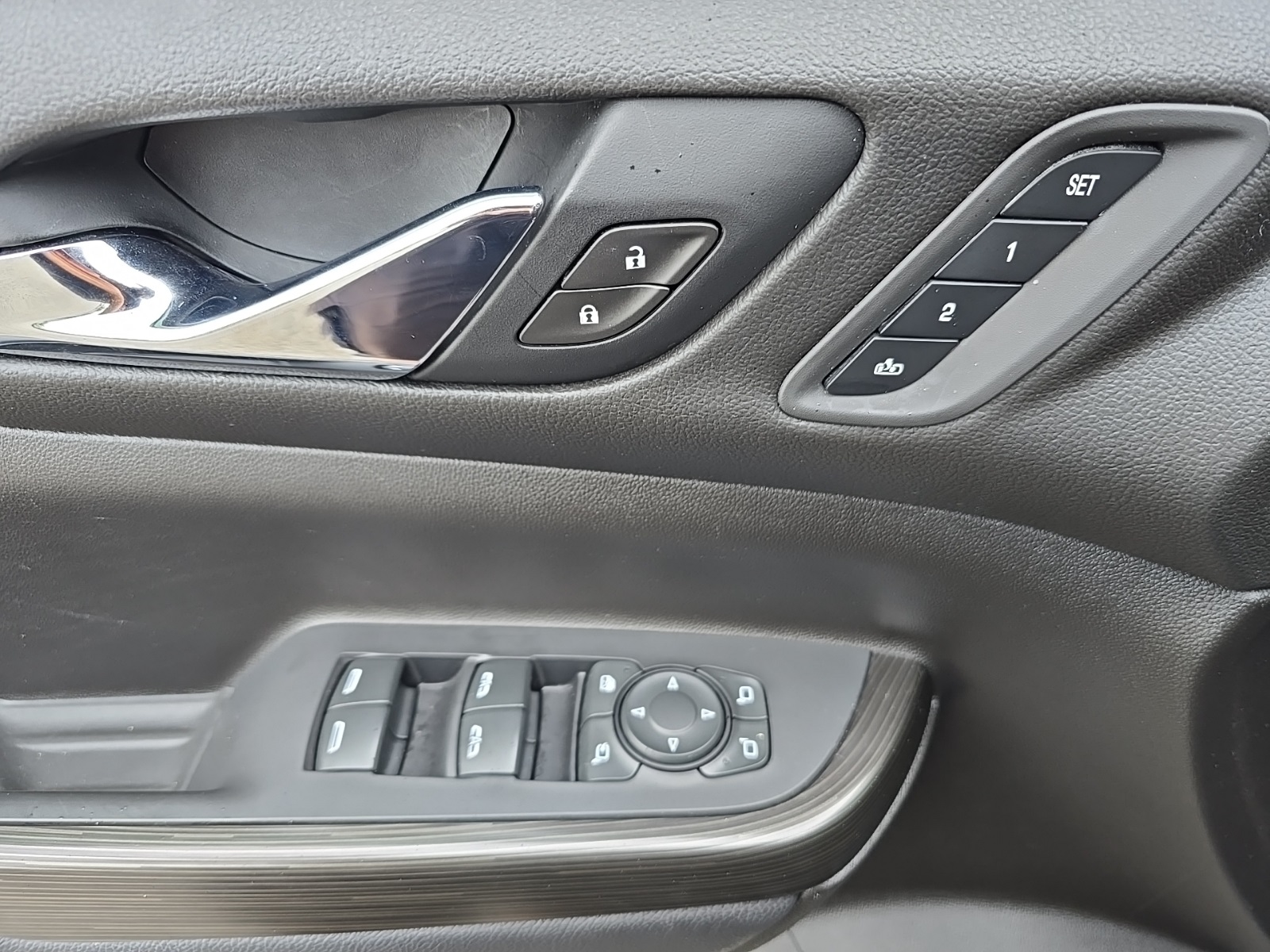 used 2021 GMC Acadia car, priced at $24,900