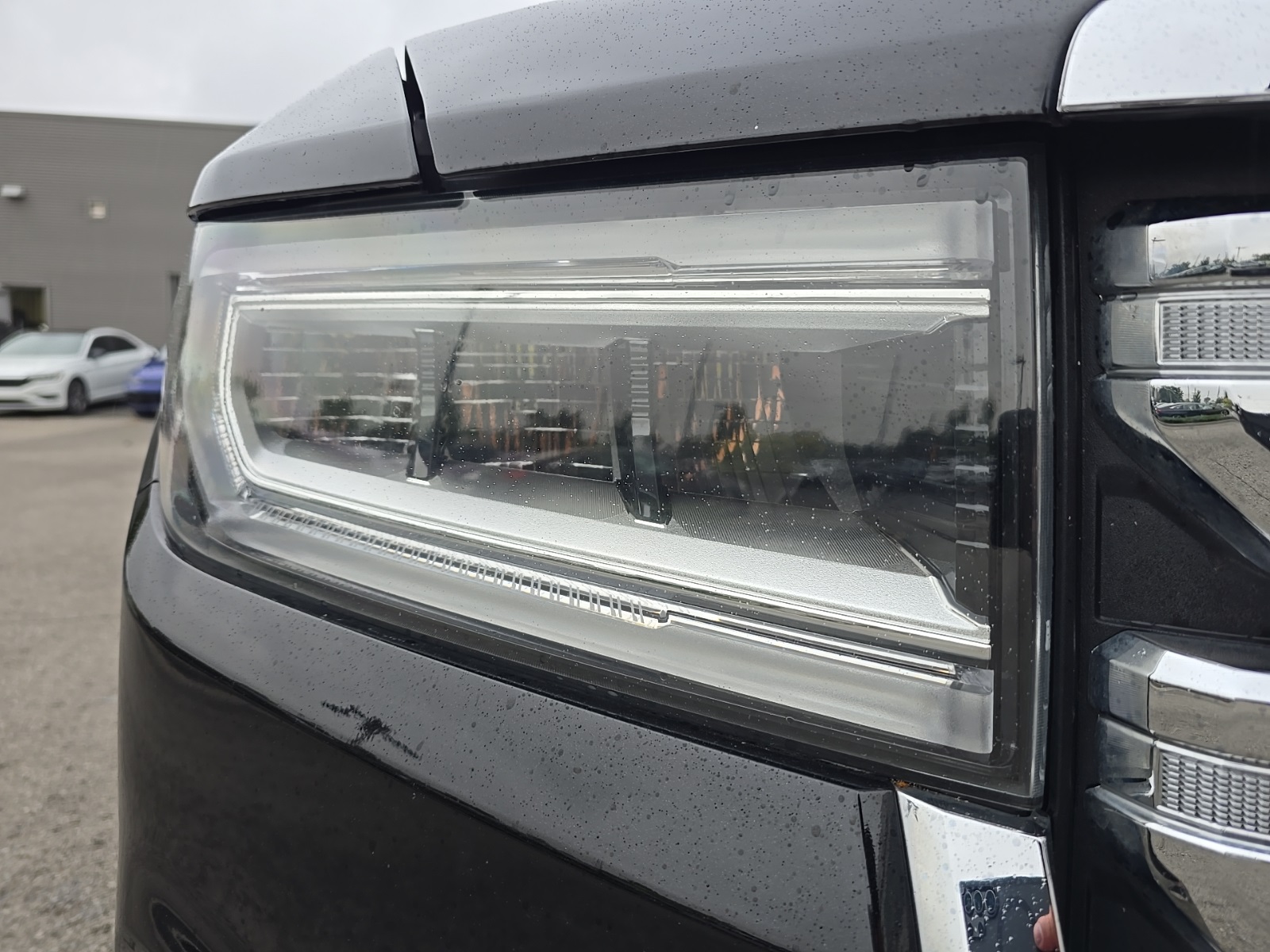 used 2021 GMC Acadia car, priced at $24,900