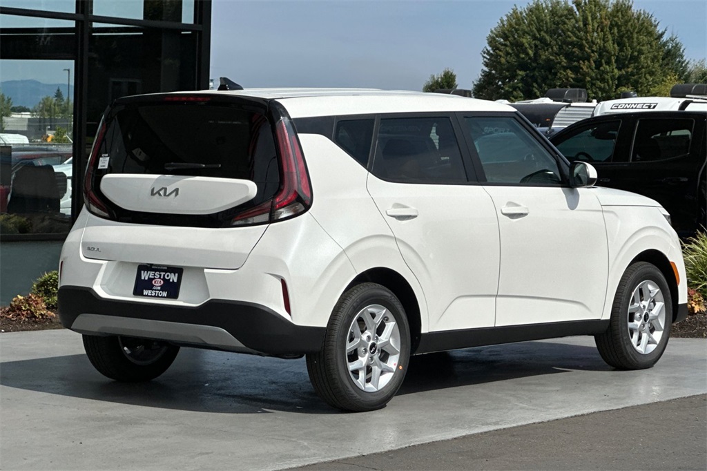 new 2025 Kia Soul car, priced at $22,970