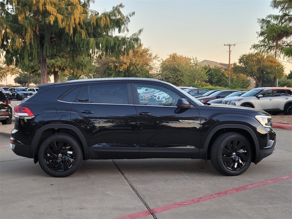 new 2026 Volkswagen Atlas Cross Sport car, priced at $42,765