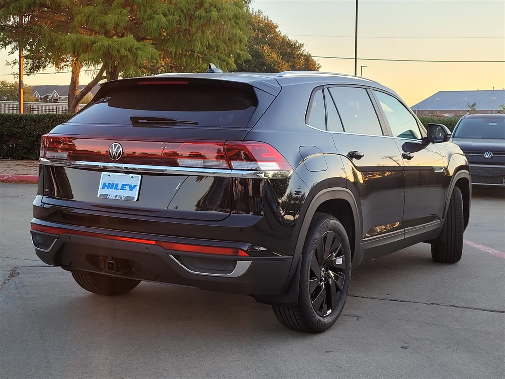 new 2026 Volkswagen Atlas Cross Sport car, priced at $42,765
