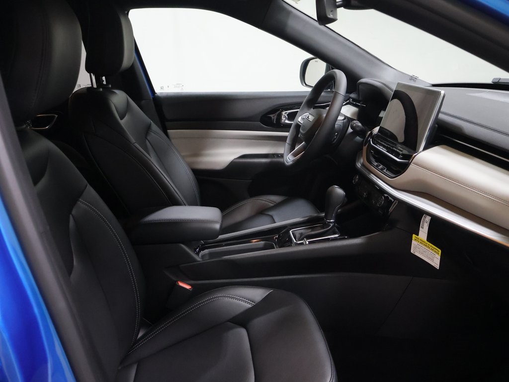 new 2025 Jeep Compass car, priced at $33,493