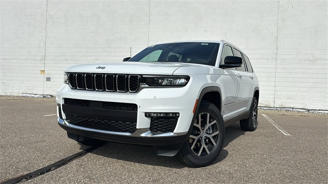 new 2025 Jeep Grand Cherokee L car, priced at $47,684