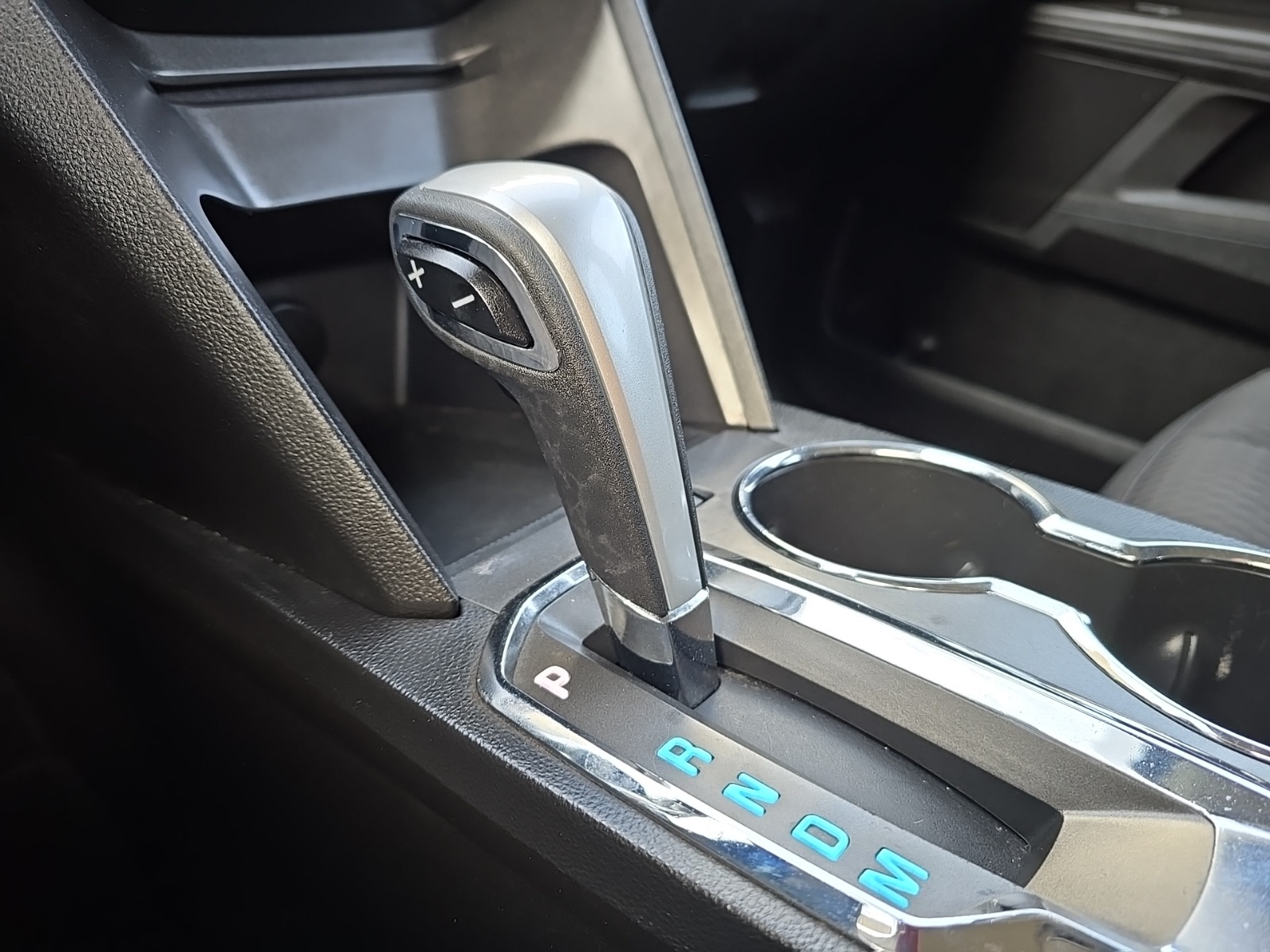 used 2014 Chevrolet Equinox car, priced at $9,500