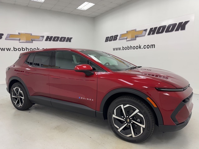 new 2026 Chevrolet Equinox EV car, priced at $35,990