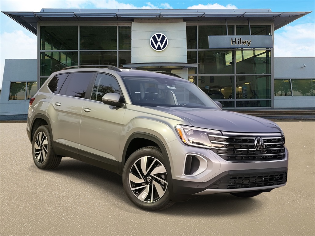 new 2026 Volkswagen Atlas car, priced at $43,771