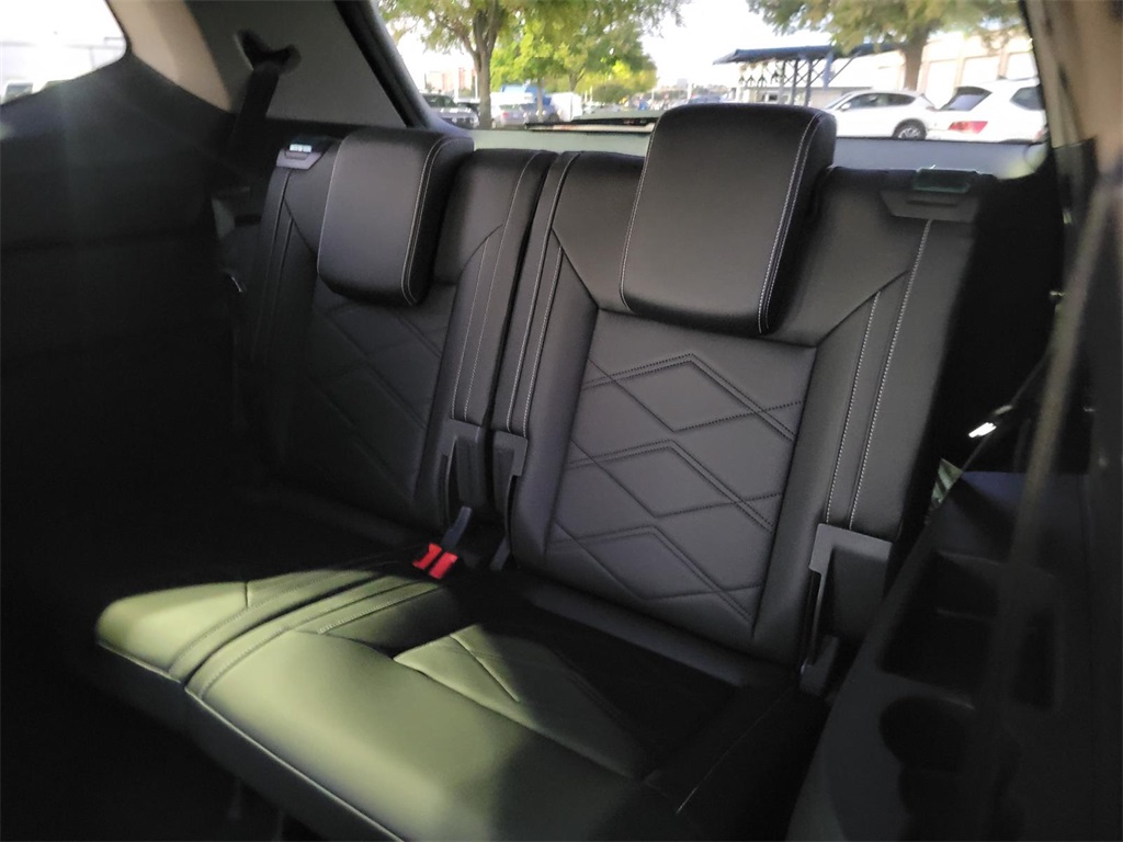 new 2026 Volkswagen Atlas car, priced at $43,771