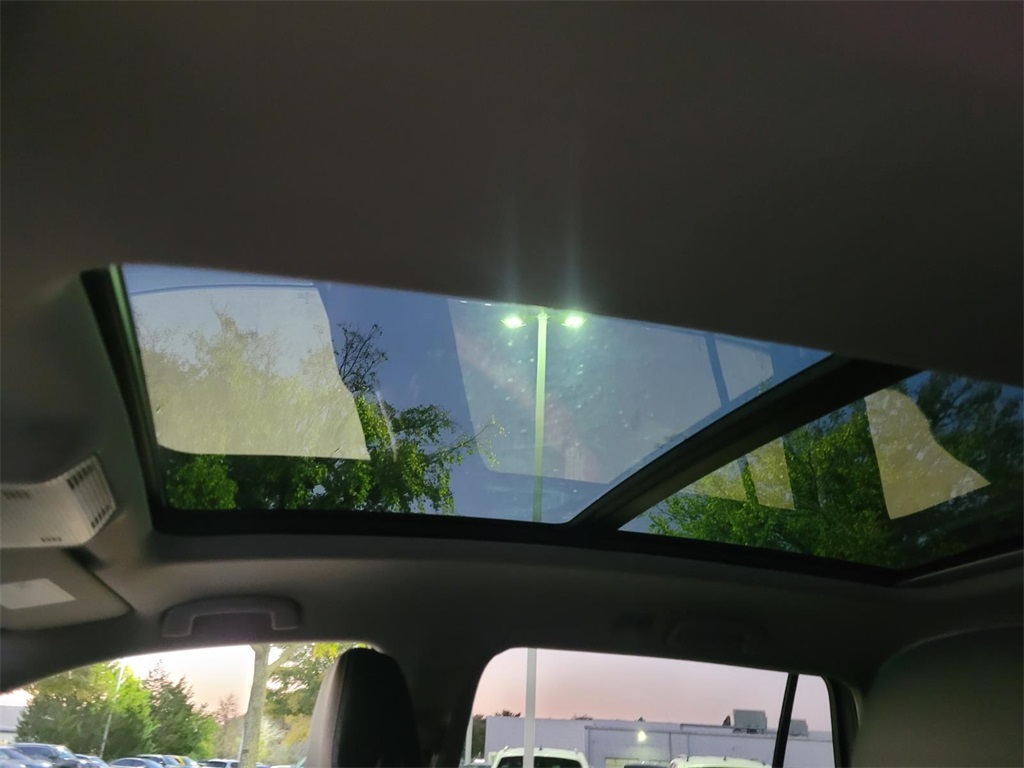 new 2026 Volkswagen Atlas car, priced at $43,771