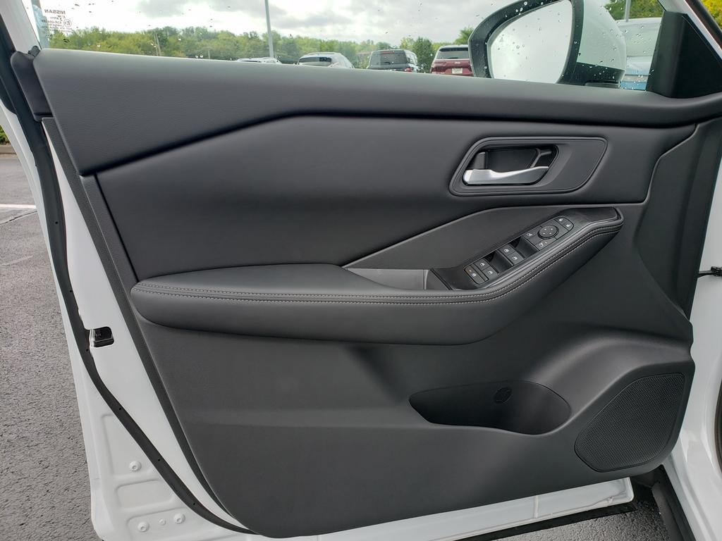 new 2026 Nissan Rogue car, priced at $31,111