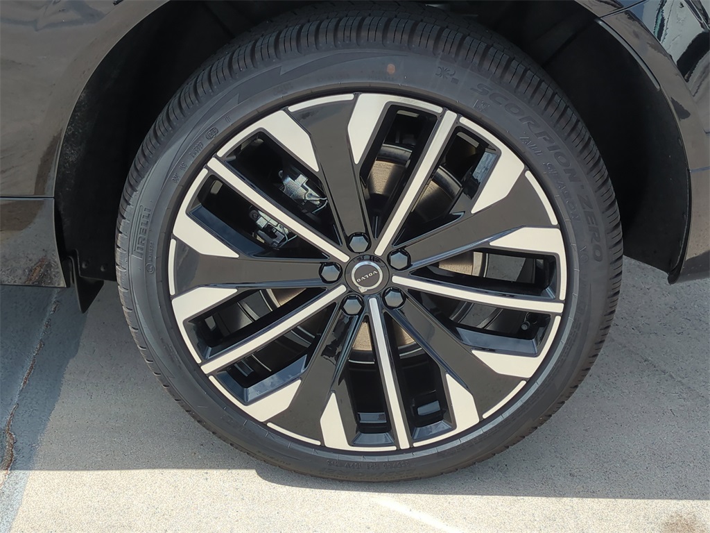 new 2026 Volvo XC60 Plug-In Hybrid car, priced at $71,515