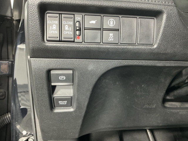 used 2023 Honda Odyssey car, priced at $36,577