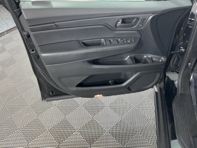 used 2023 Honda Odyssey car, priced at $36,577
